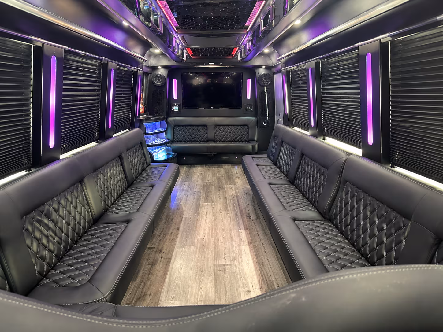 Dallas Winery Tour & Pub Crawl Transportation